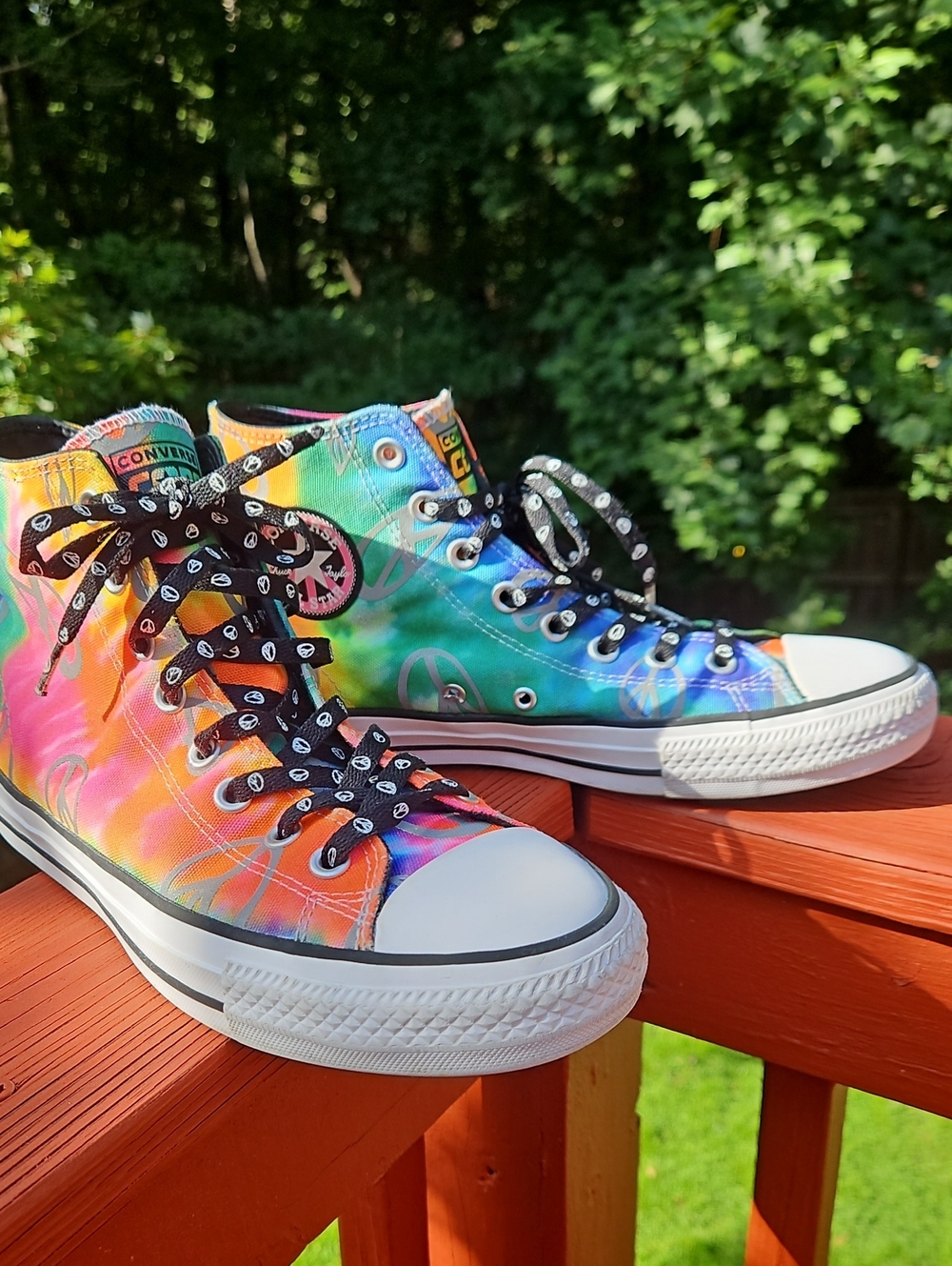 Converse High-Top Canvas Sneakers  Rainbow Tie-Dye  Black Laces M 8.5 WOMEN 10.5